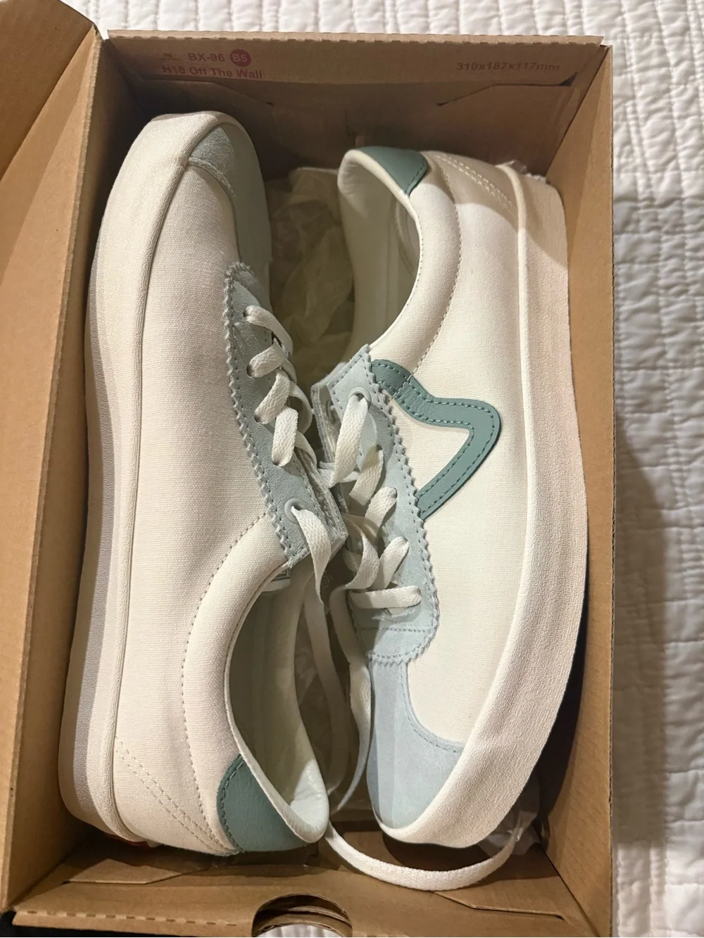 Vans Women's Sport Low Sneakers